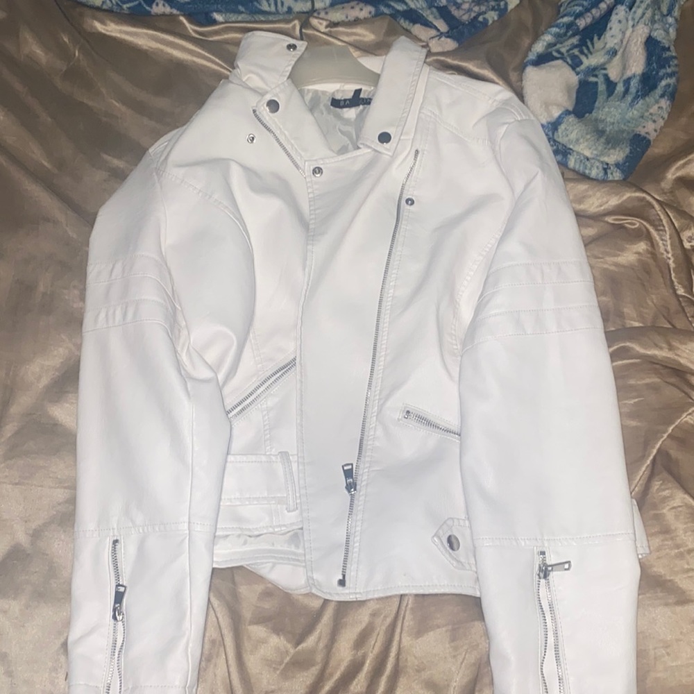 Woman leather jacket
